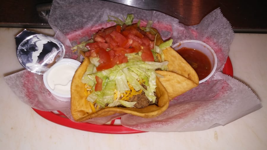Franks Sports Bar and Restaurant – photo 4